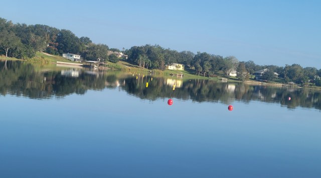 2019 Orlando Ski Lakefront Rental by 2 bed 1 bath, boat avail