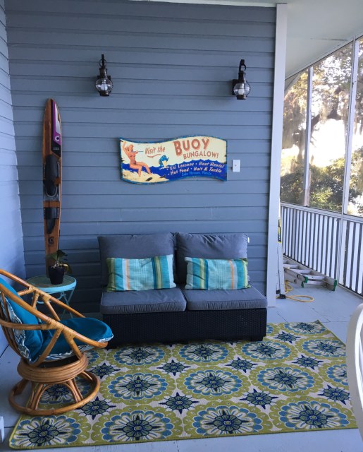 2019 Orlando Ski Lakefront Rental by 2 bed 1 bath, boat avail