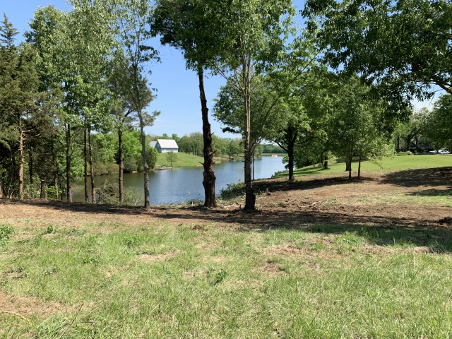 2021 Gated, 2hrs East of Dallas, TX by Private Ski Lake Lot