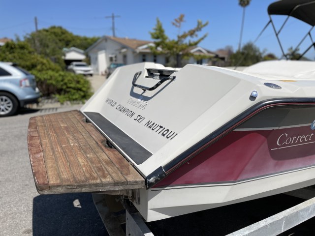 1991 Ski Nautique by Correct Craft