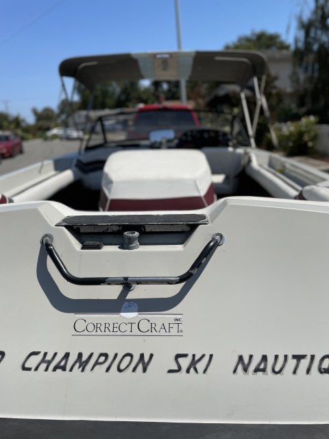 1991 Ski Nautique by Correct Craft