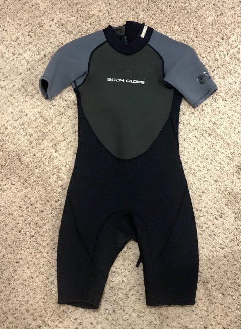 2012 Youth 16 wetsuit by Body Glove