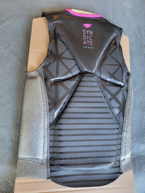 2021 Victoria Comp Vest by Syndicate