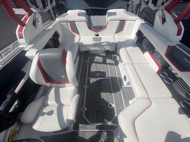 2020 G23 by Nautique