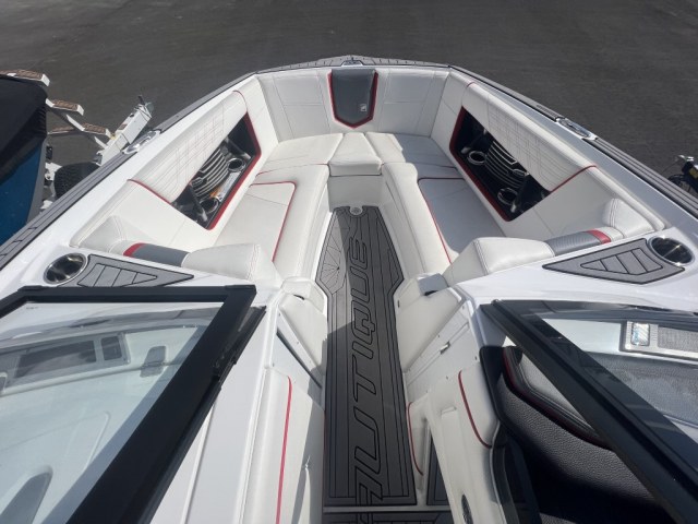 2020 G23 by Nautique