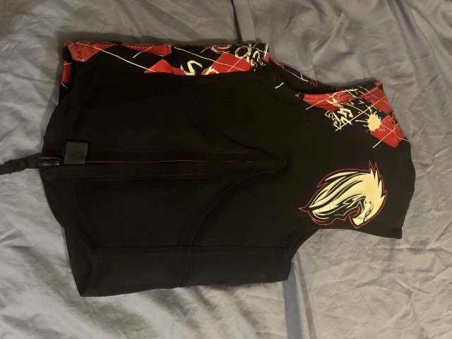 2015 Pull Over rear zip by Eagle