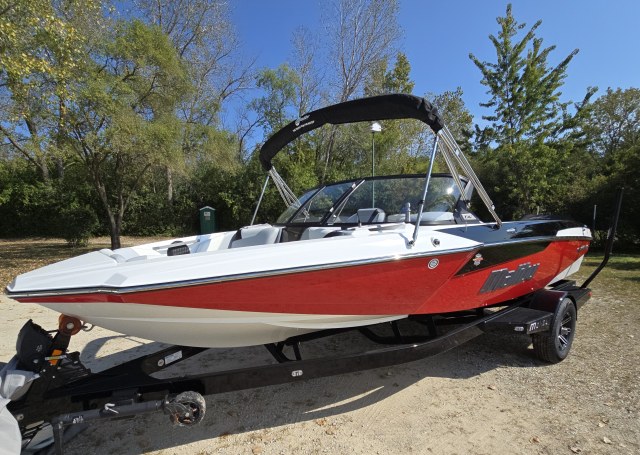 2024 RESPONSE TXI MO Edition by MALIBU