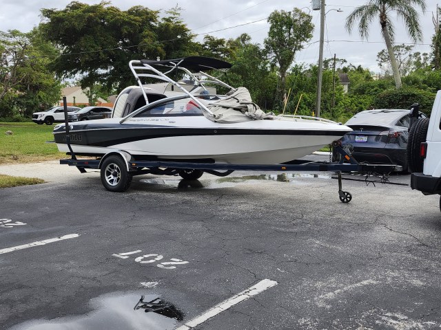 2006 response LXI by Malibu
