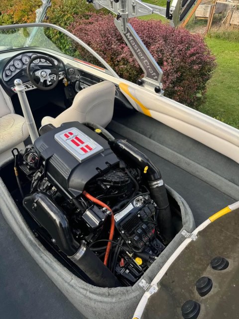 2008 X7 Wakeboard Edition by MasterCraft