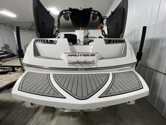 2019 Super Air 210 by Nautique