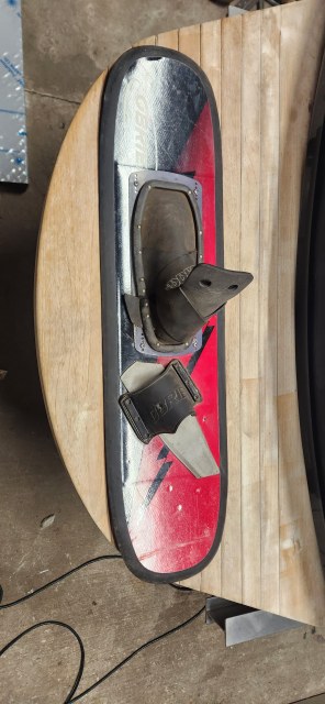 2000 trick ski by Obrian