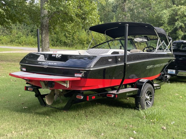 2022 Ski Nautique 200 by Correct Craft