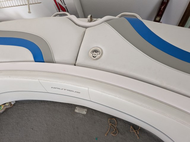 2008 Ski Nautique 196 by Correct Craft