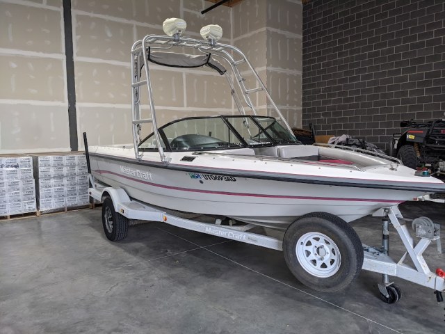 1993 Prosport 205 by Mastercraft