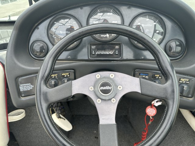2000 Sportster by Malibu