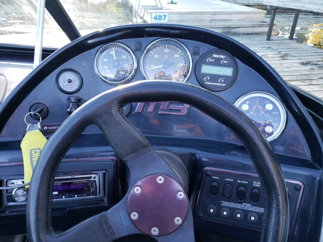 2000 BOSS 190 by MB Sports