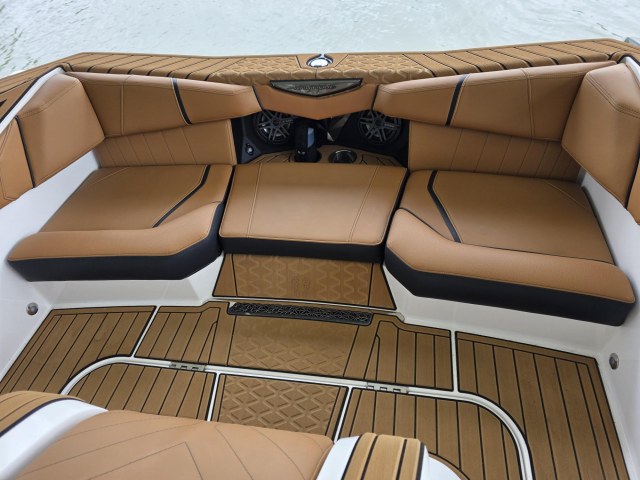 2019 Ski Nautique by Correct Craft
