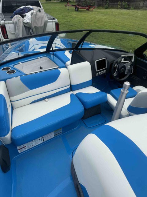 2023 Txi by Malibu