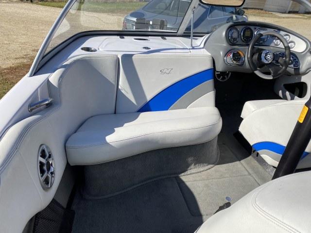2008 Ski Nautique 196 Limited by Correct Craft