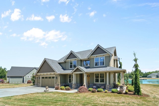 2016 Custom Home by Winlock Waters