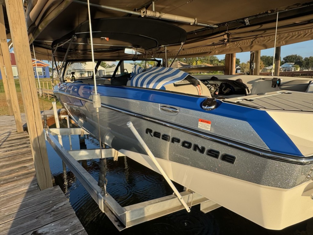 2017 Malibu TXI, photo 6 of 9
