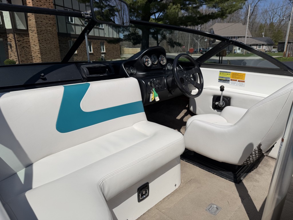 1998 MasterCraft ProStar 190, photo 7 of 9