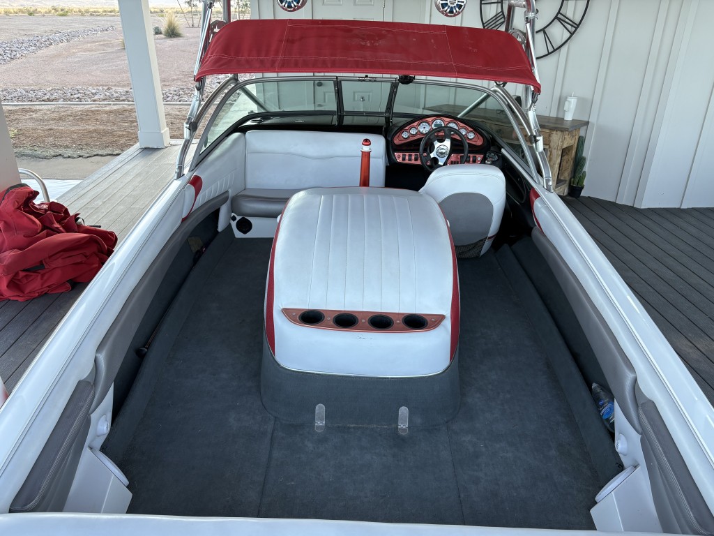 2004 MasterCraft Prostar 190, photo 7 of 9