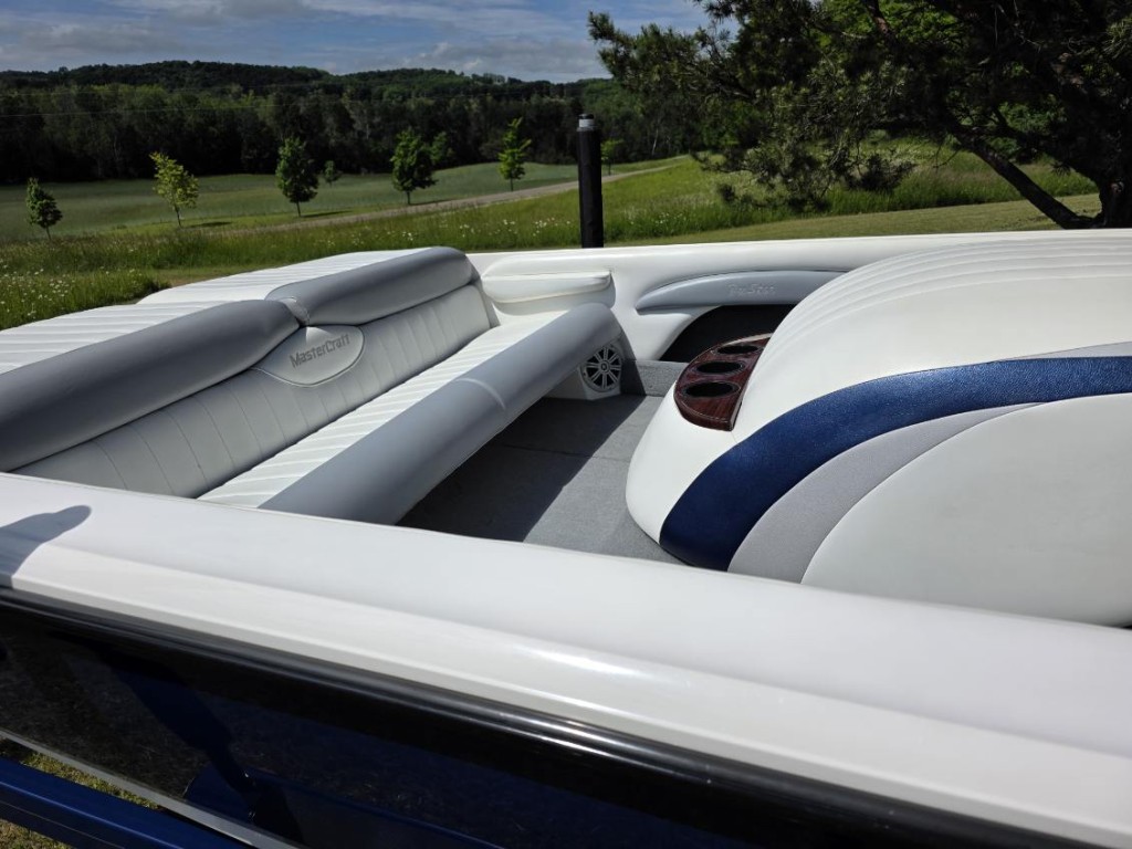 2002 MasterCraft 197 Prostar, photo 6 of 7