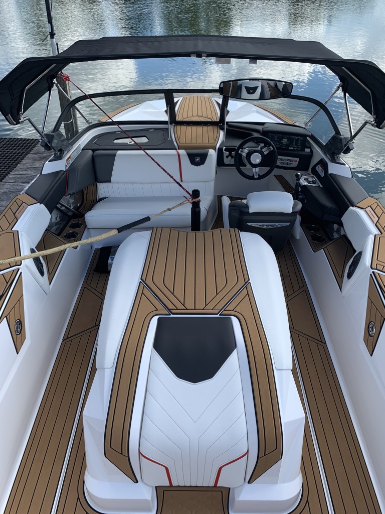 2019 Ski Nautique by Correct Craft