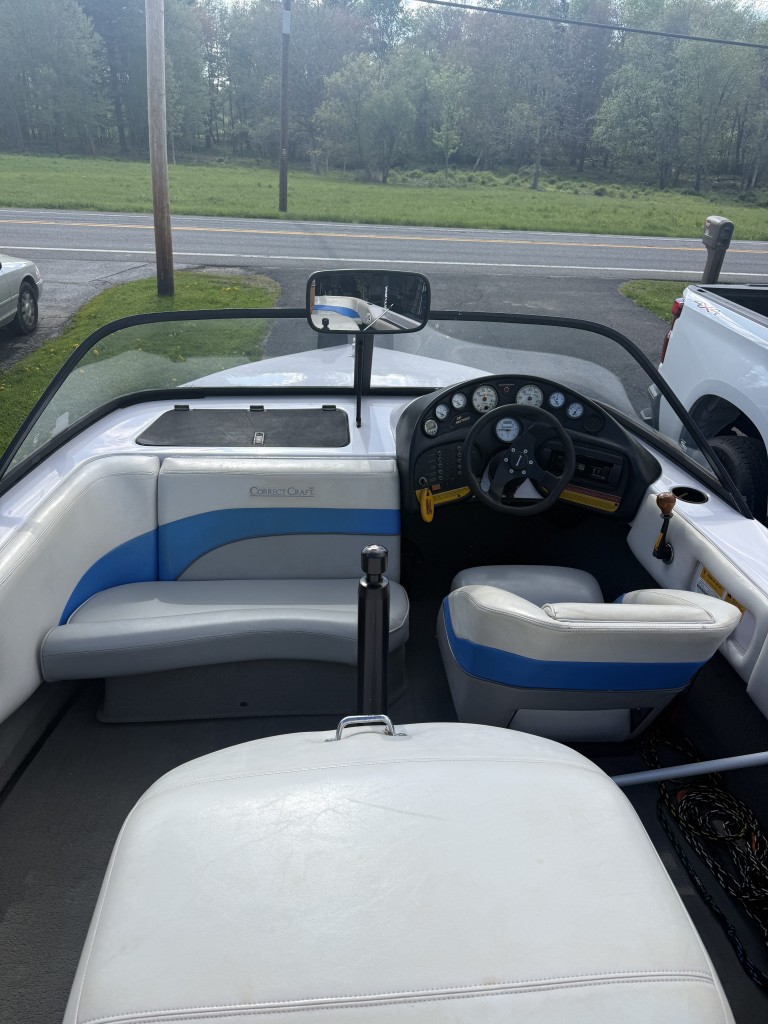 1999 Ski Nautique by Correct Craft