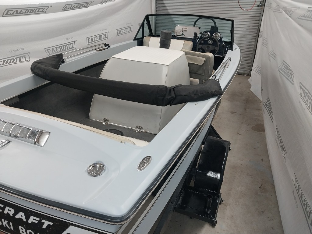 1980 Ski Nautique by Correct Craft