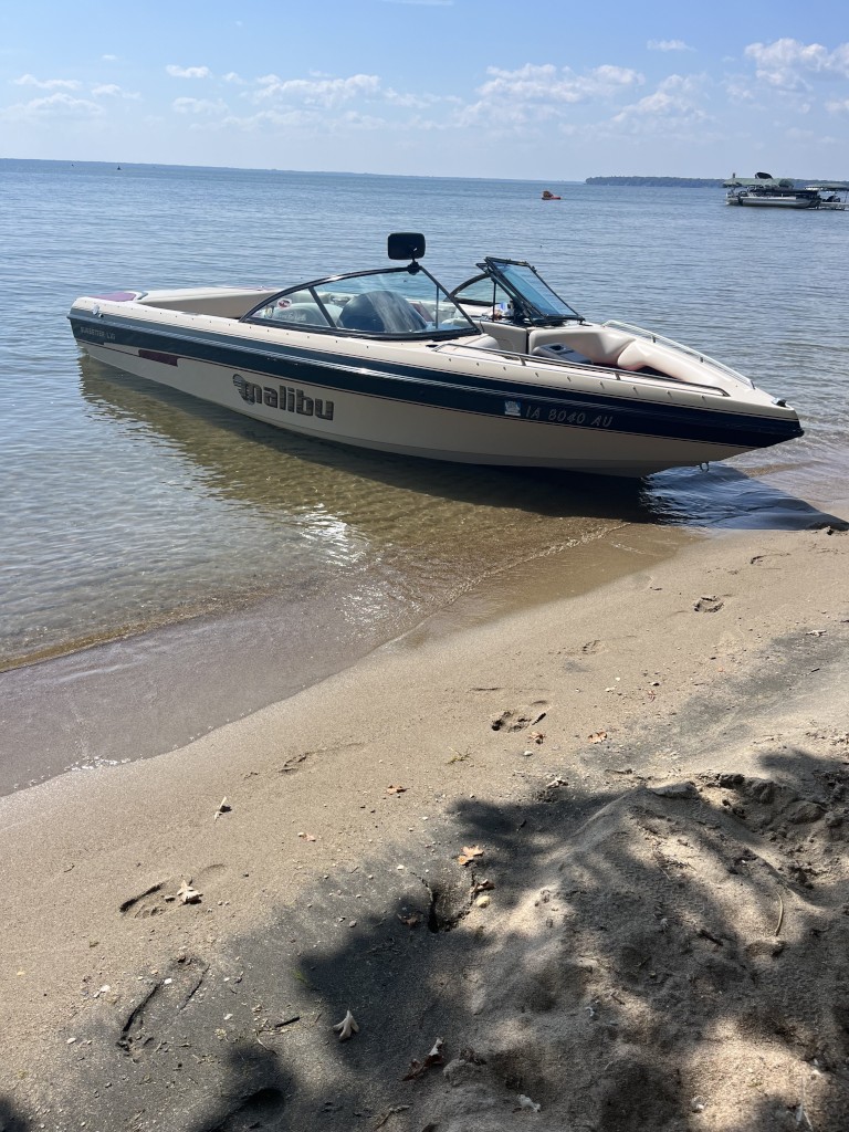 2000 Sunsetter LXi by Malibu