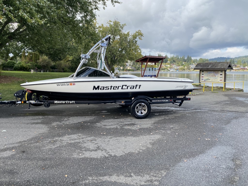 2002 MasterCraft Pro Star 190, photo 2 of 6