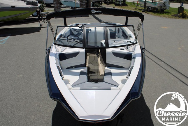 2025 Malibu TXI MO, photo 5 of 9