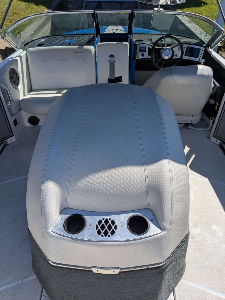 2016 MasterCraft Prostar, photo 4 of 7
