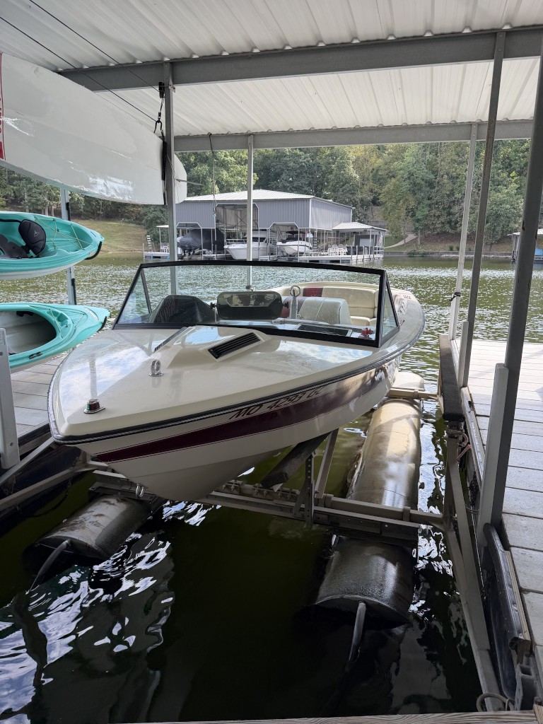1986 Nautique 2001, photo 2 of 9
