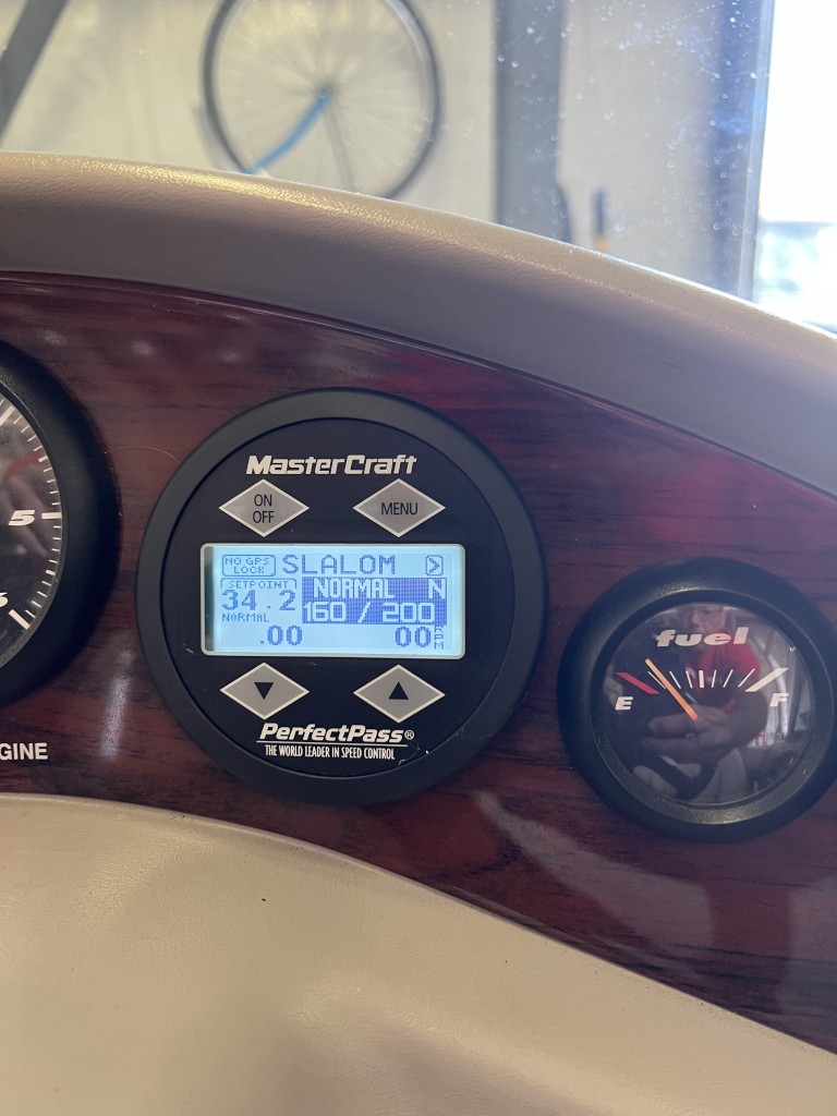 2000 MasterCraft Pro Star 190, photo 5 of 7