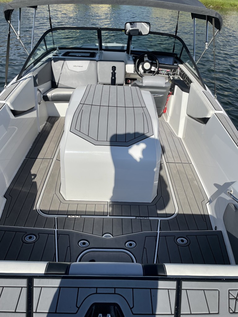 2023 Nautique 200, photo 4 of 4