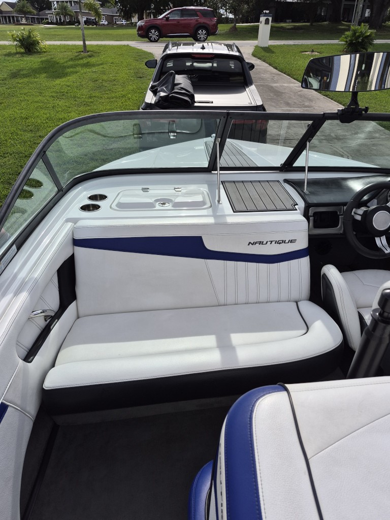2016 Nautique 200, photo 9 of 9