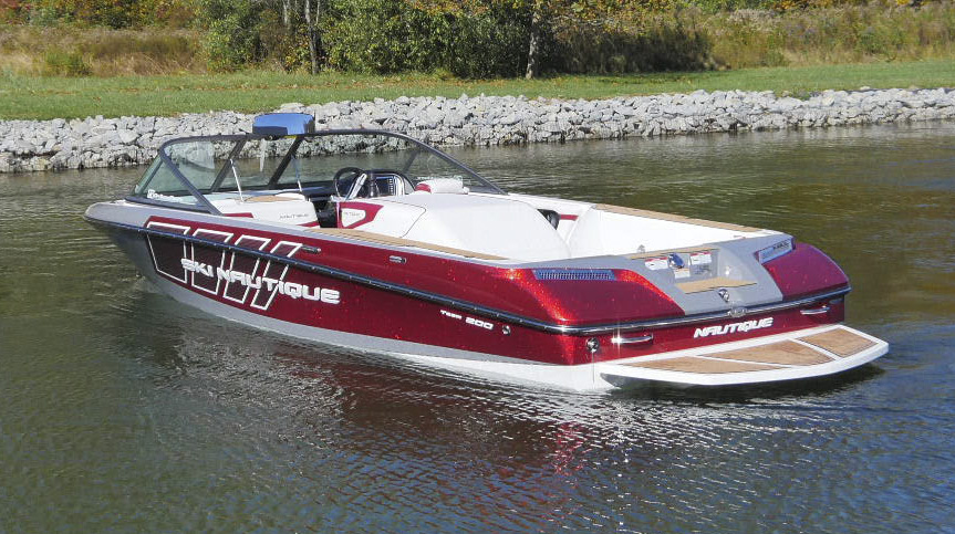 2017 Nautique Ski 200 Closed Bow, photo 3 of 9