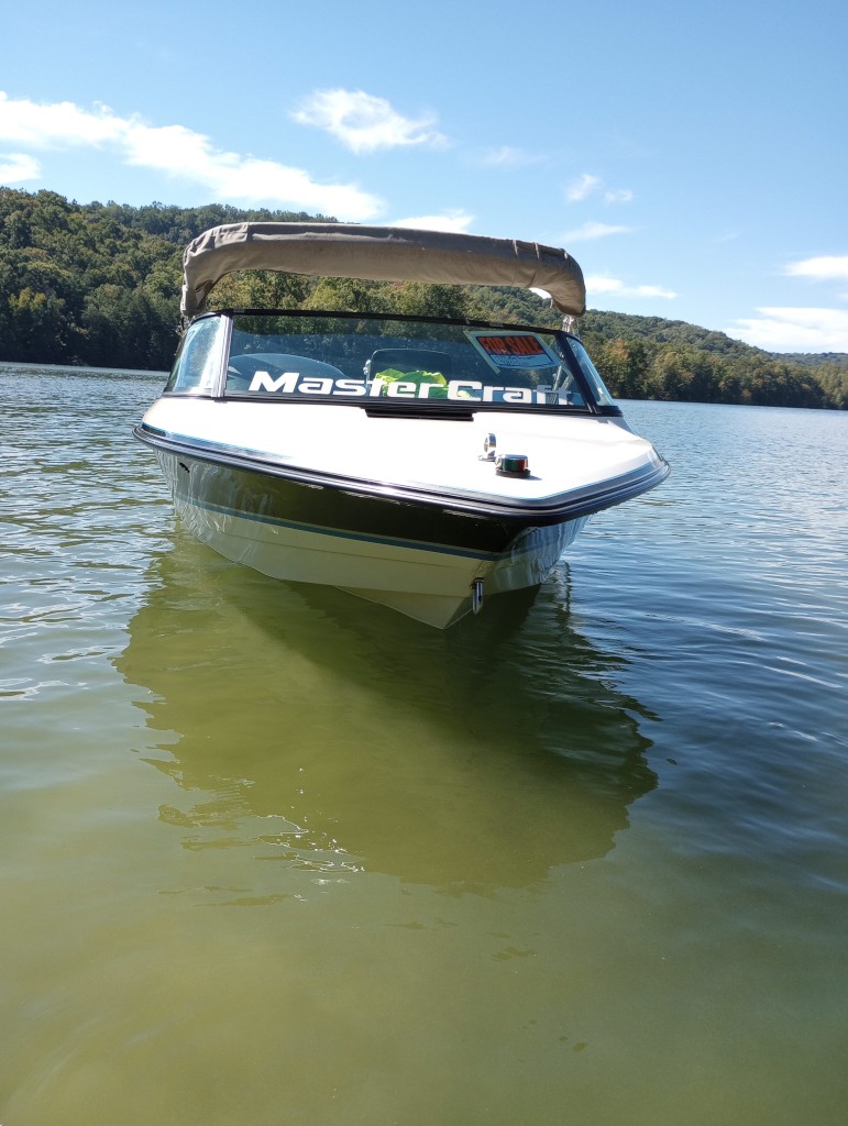 1994 MasterCraft Prostar190, photo 2 of 4